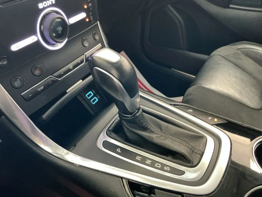 Ford Edge photo 33