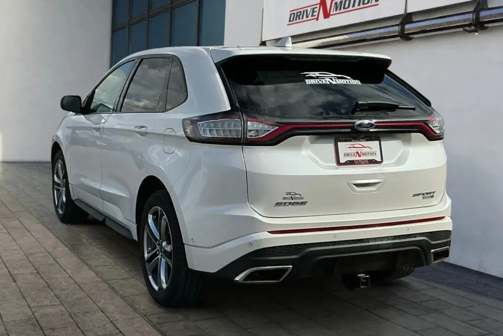 Ford Edge photo 6
