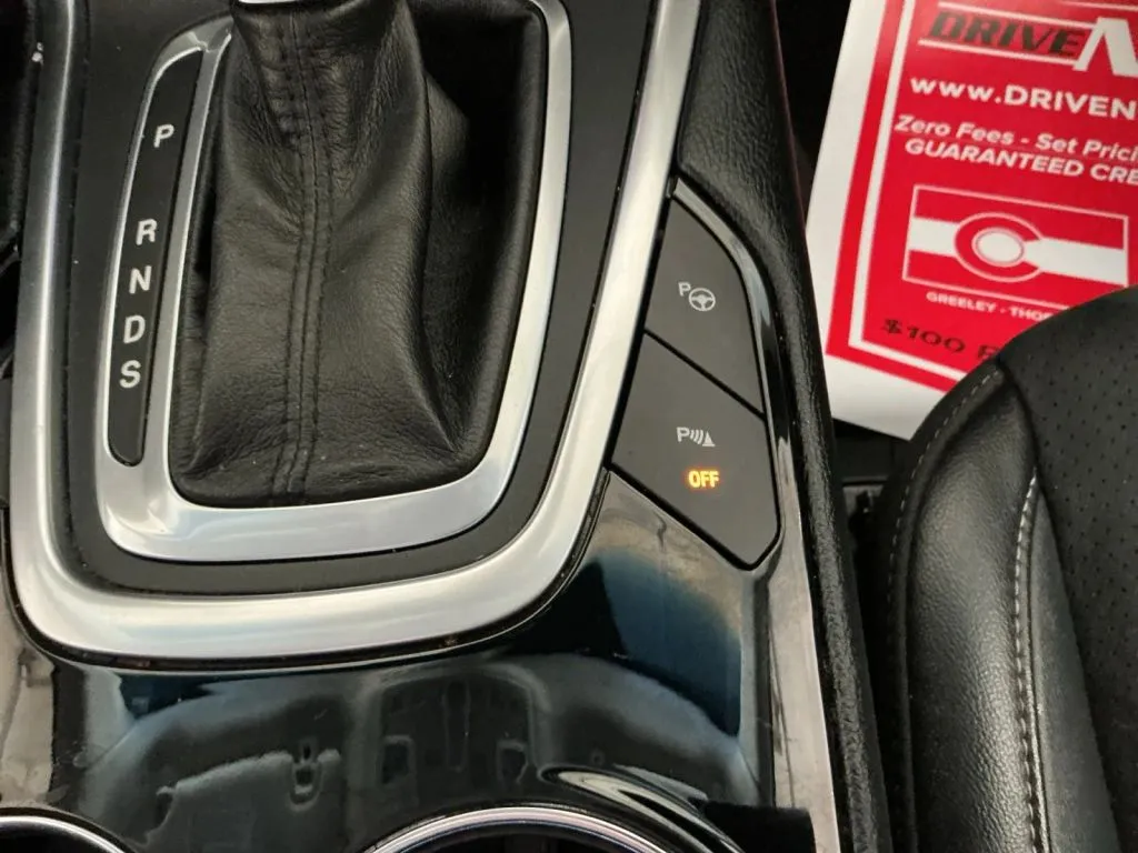 Ford Edge photo 36