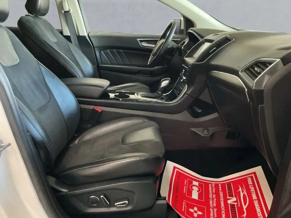 Ford Edge photo 20