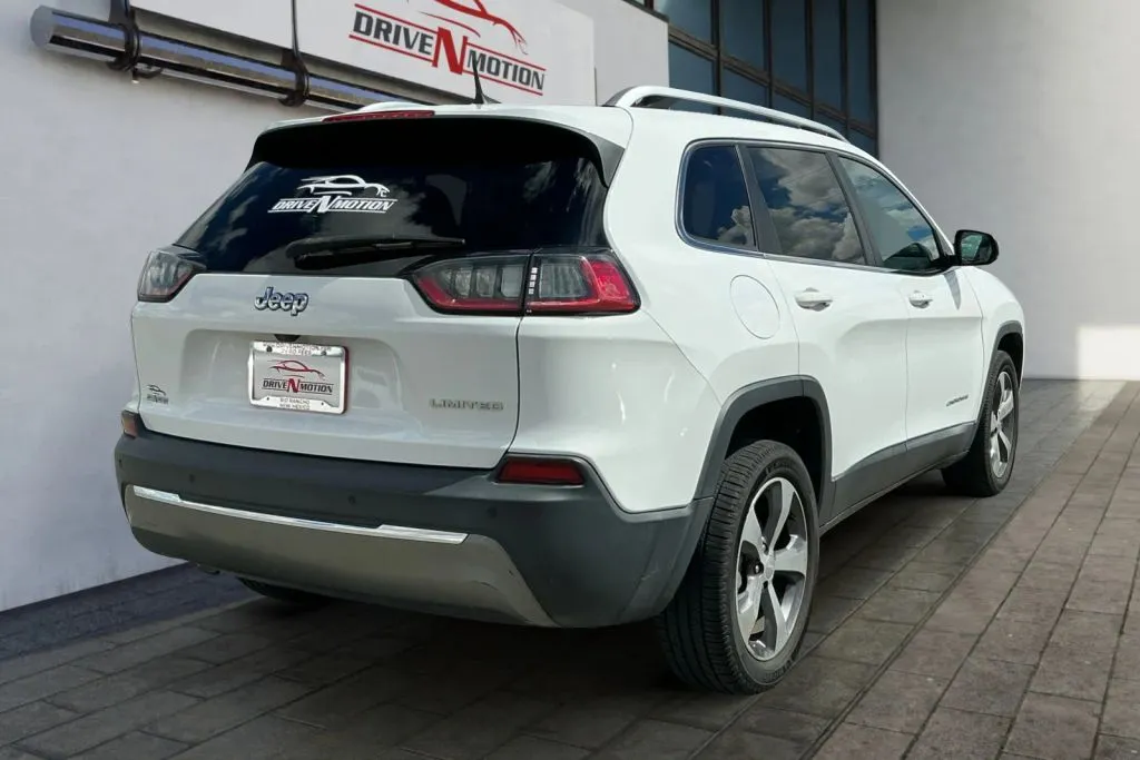 More photos of 2020 Jeep Cherokee Limited Sport Utility 4D at Drive N-Motion Rio Rancho, NM