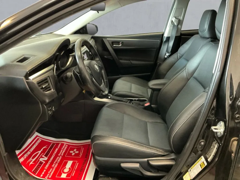 Toyota Corolla photo 12