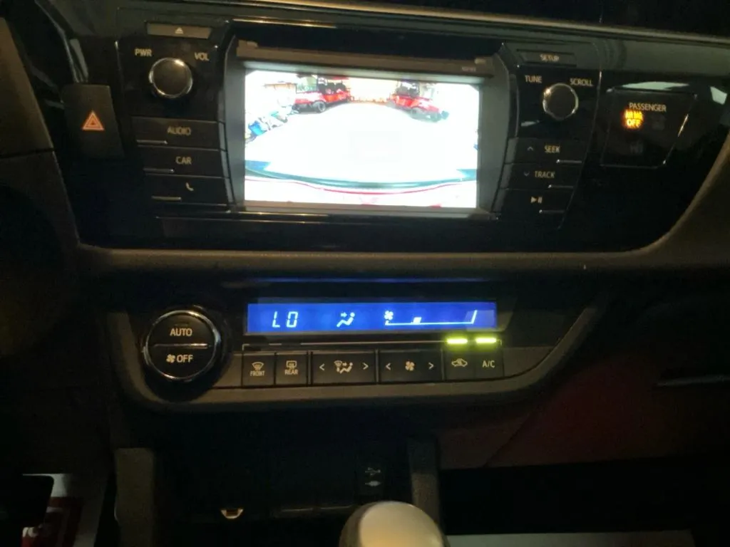 Toyota Corolla photo 31