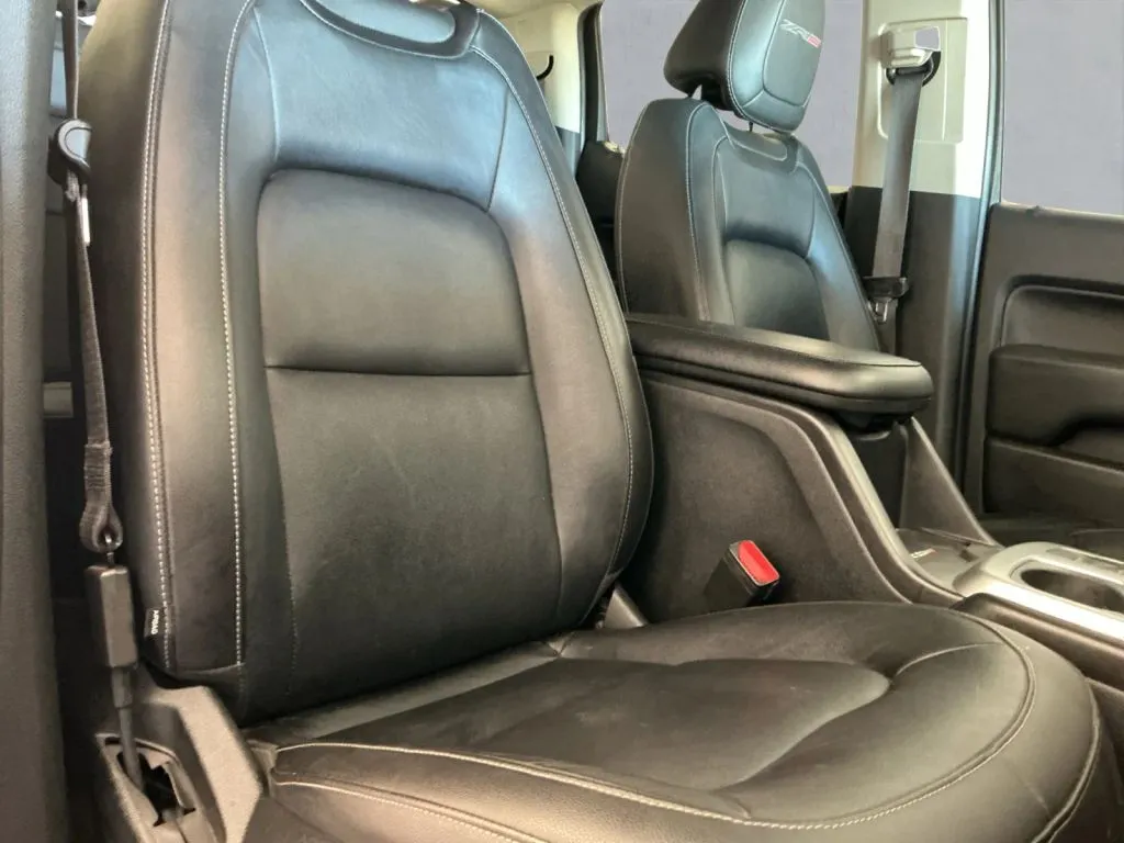 Chevrolet Colorado photo 21
