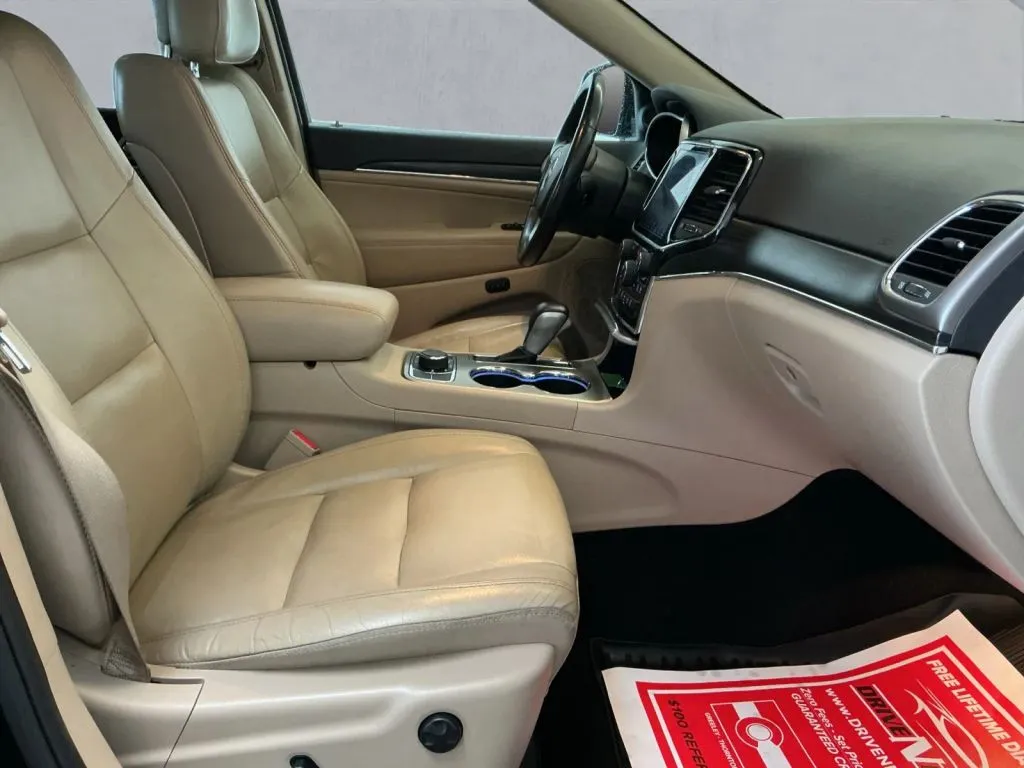Jeep Grand Cherokee photo 20