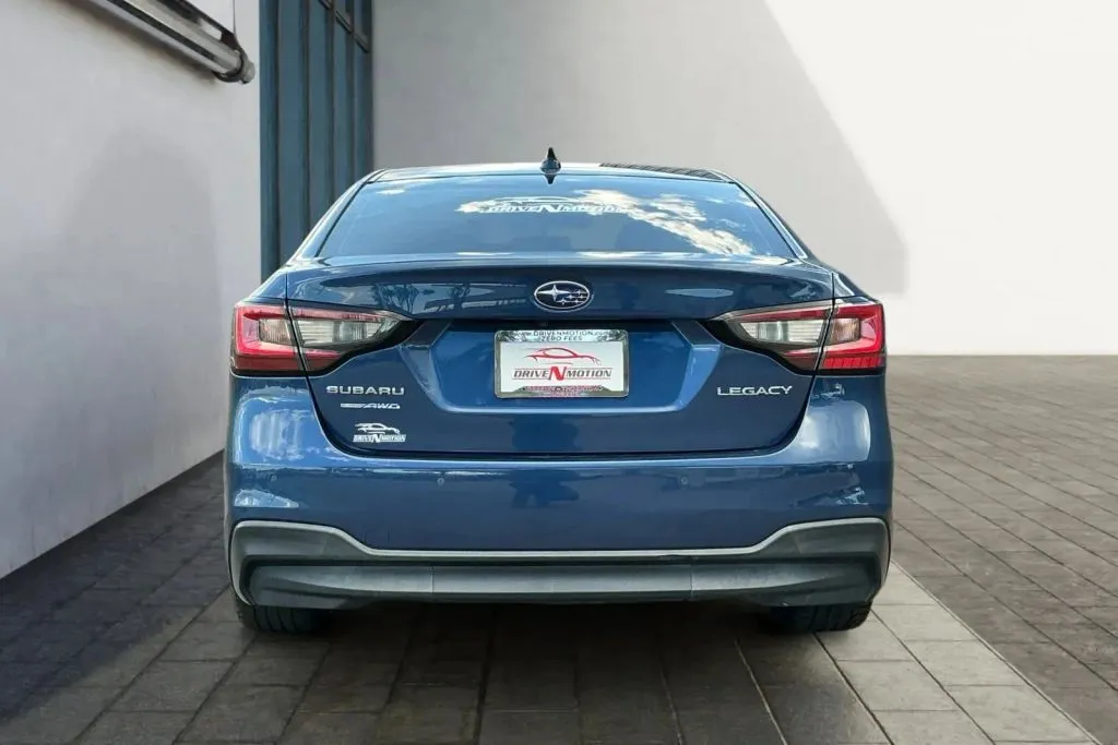 More photos of 2020 Subaru Legacy Limited Sedan 4D at Drive N-Motion Rio Rancho, NM