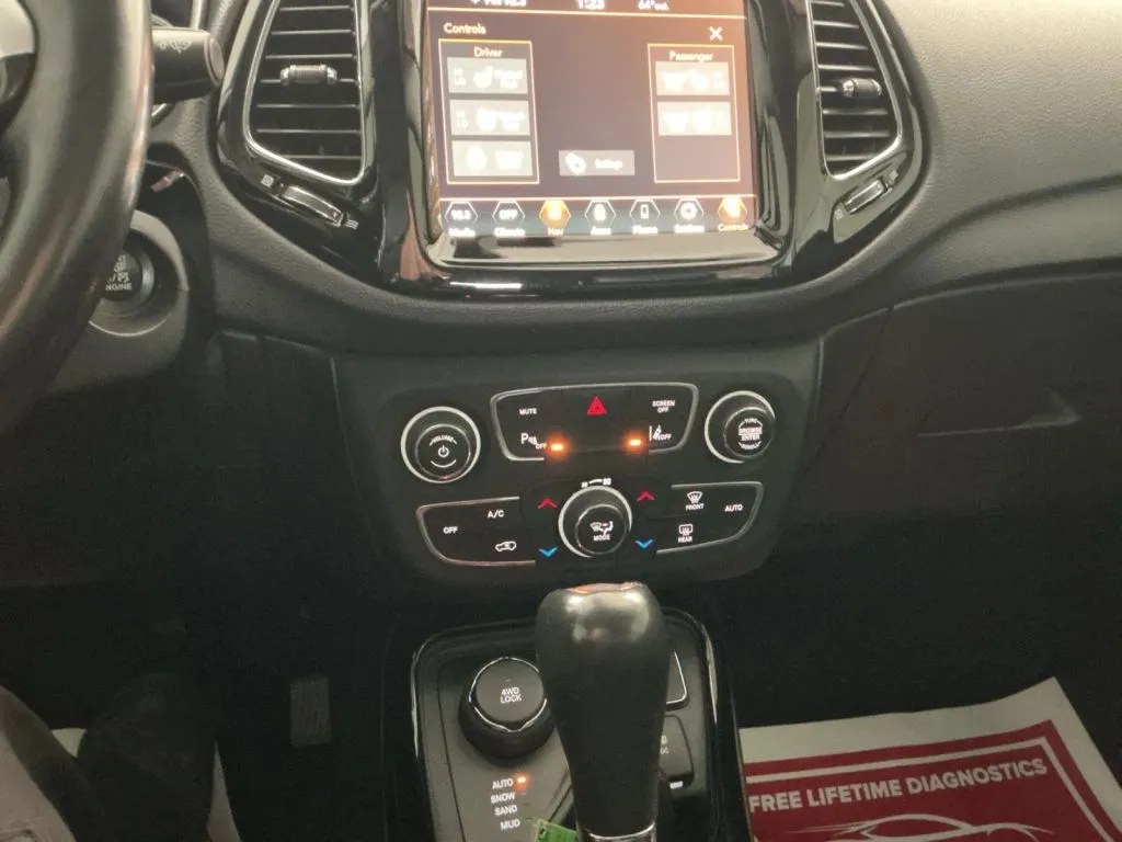 Jeep Compass photo 28