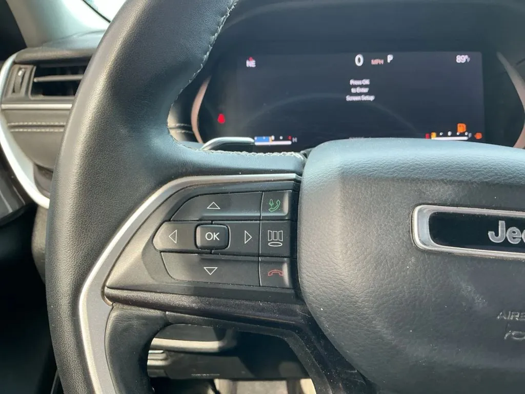 Jeep Grand Cherokee L photo 26