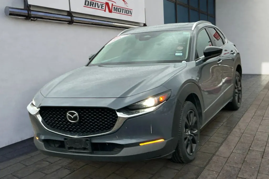 Mazda CX-30 photo 7