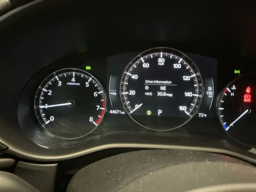 Mazda CX-30 photo 27
