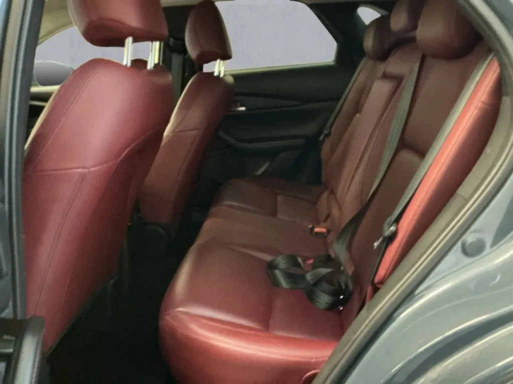 Mazda CX-30 photo 14