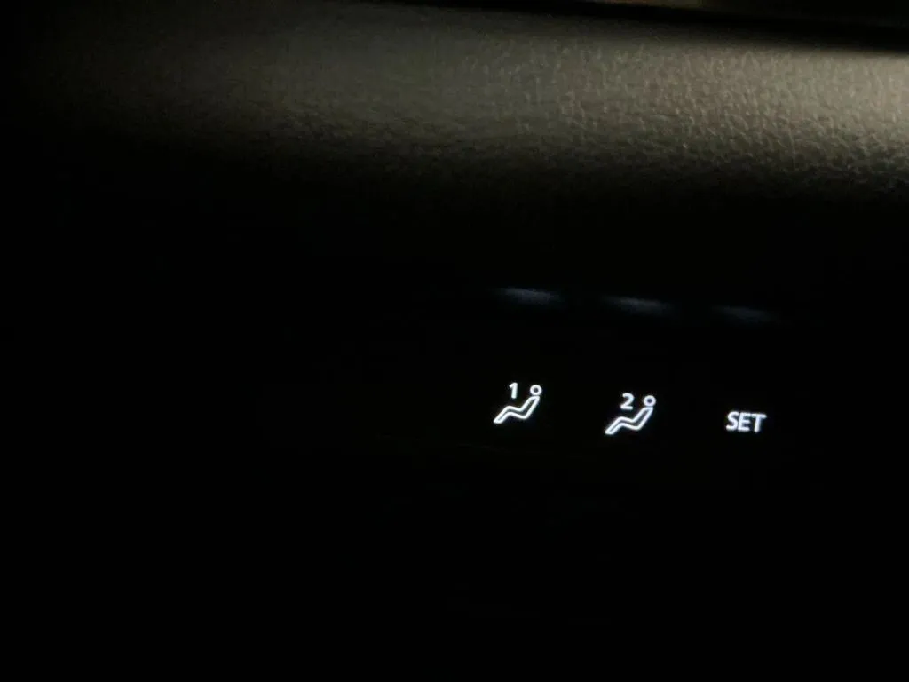 Mazda CX-30 photo 38