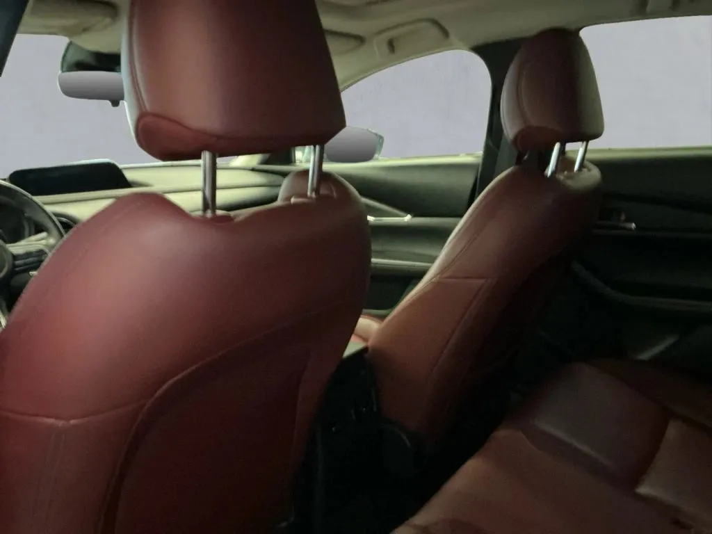 Mazda CX-30 photo 15