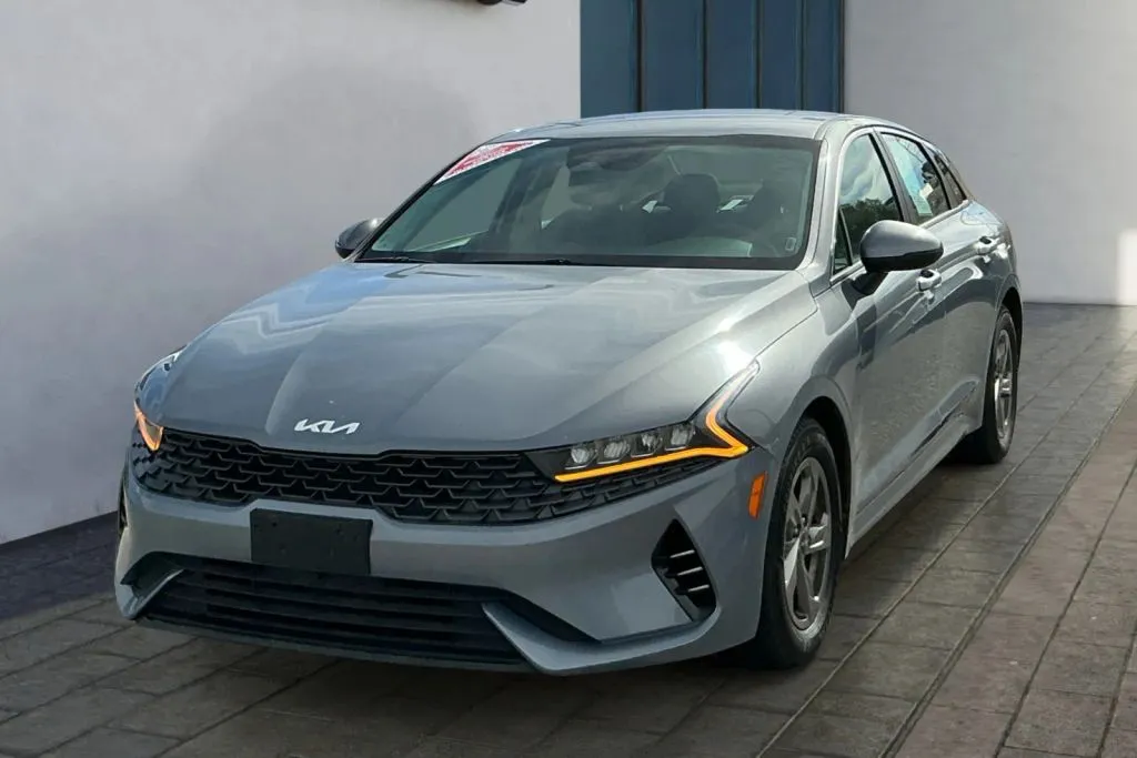 Kia K5 photo 7