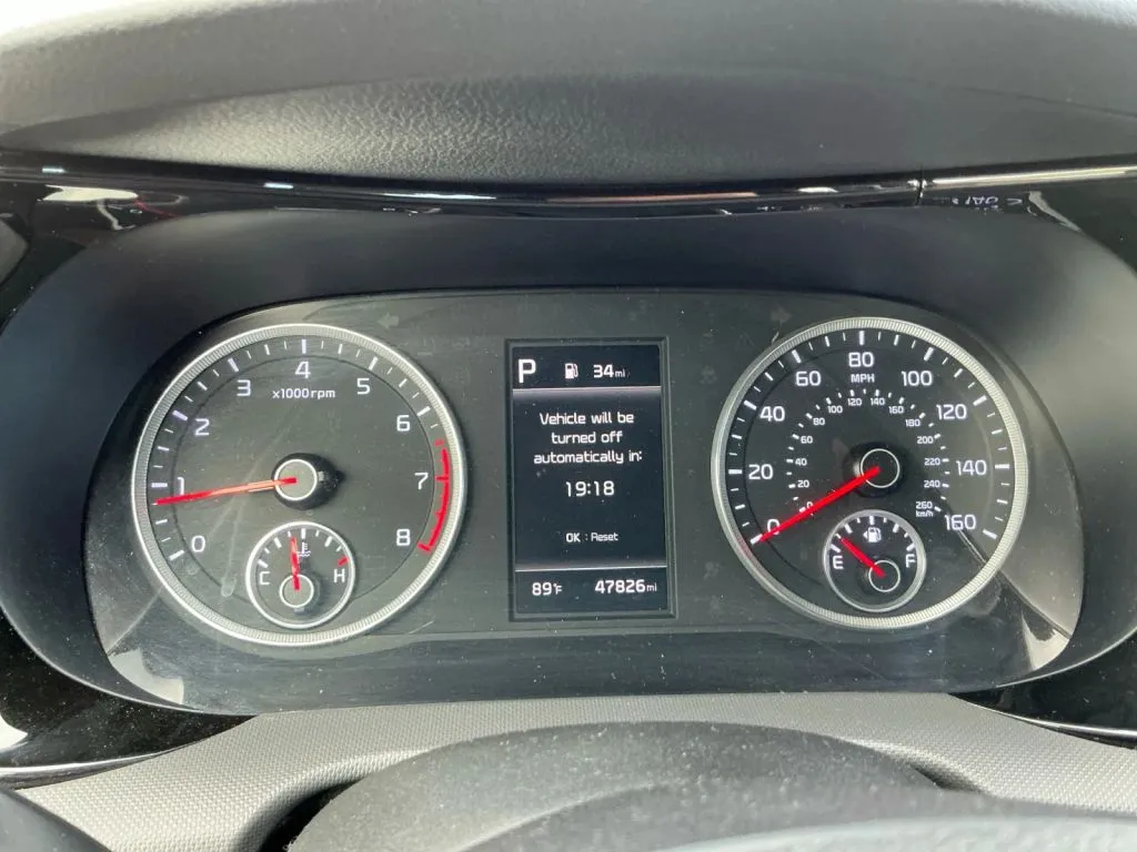 Kia K5 photo 26