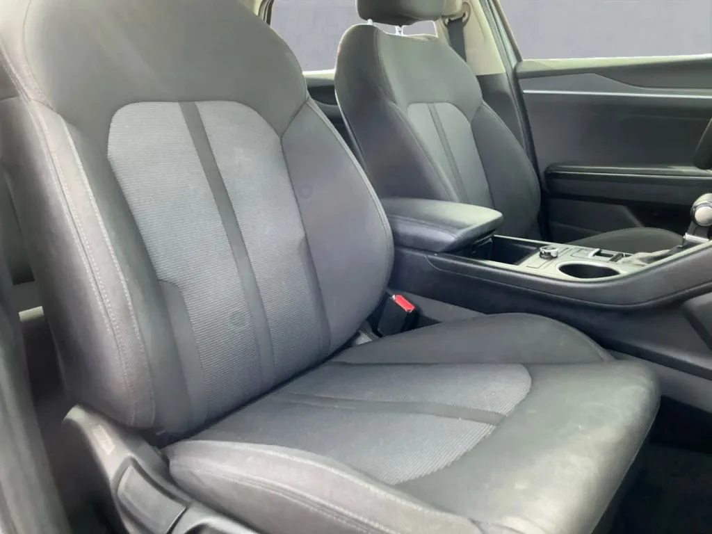 Kia K5 photo 23