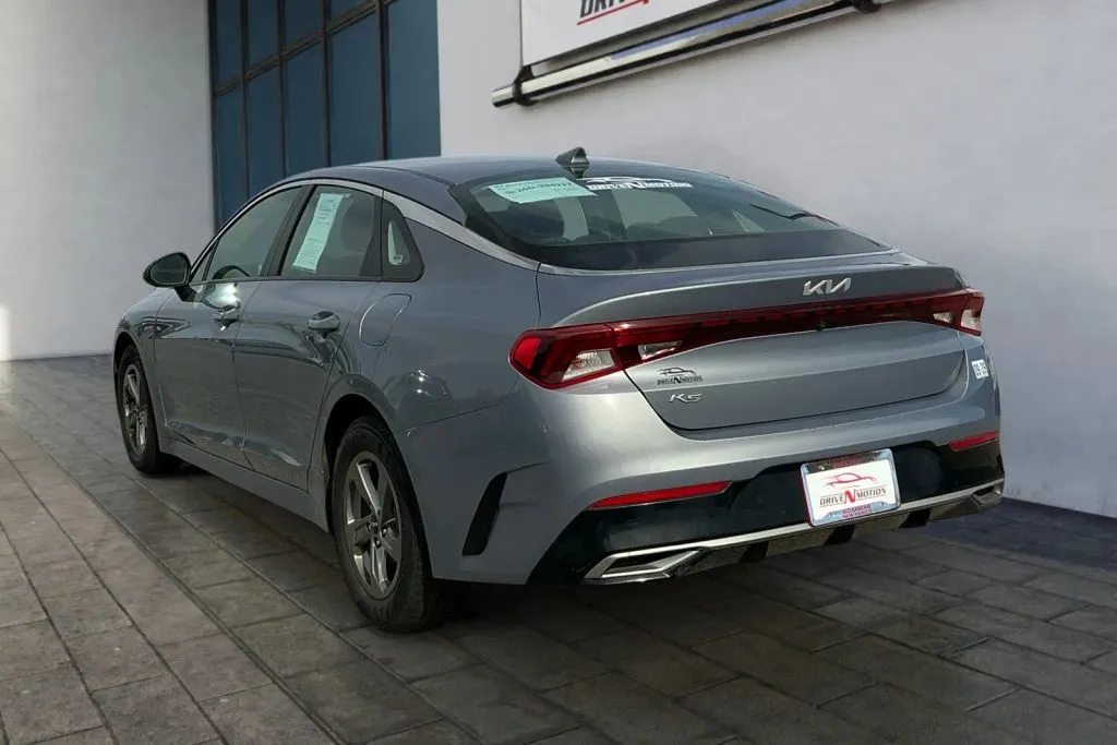 Kia K5 photo 6