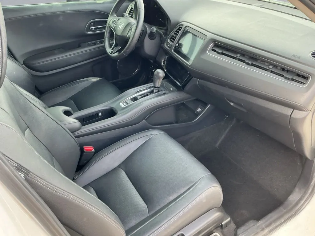 Honda HR-V photo 19