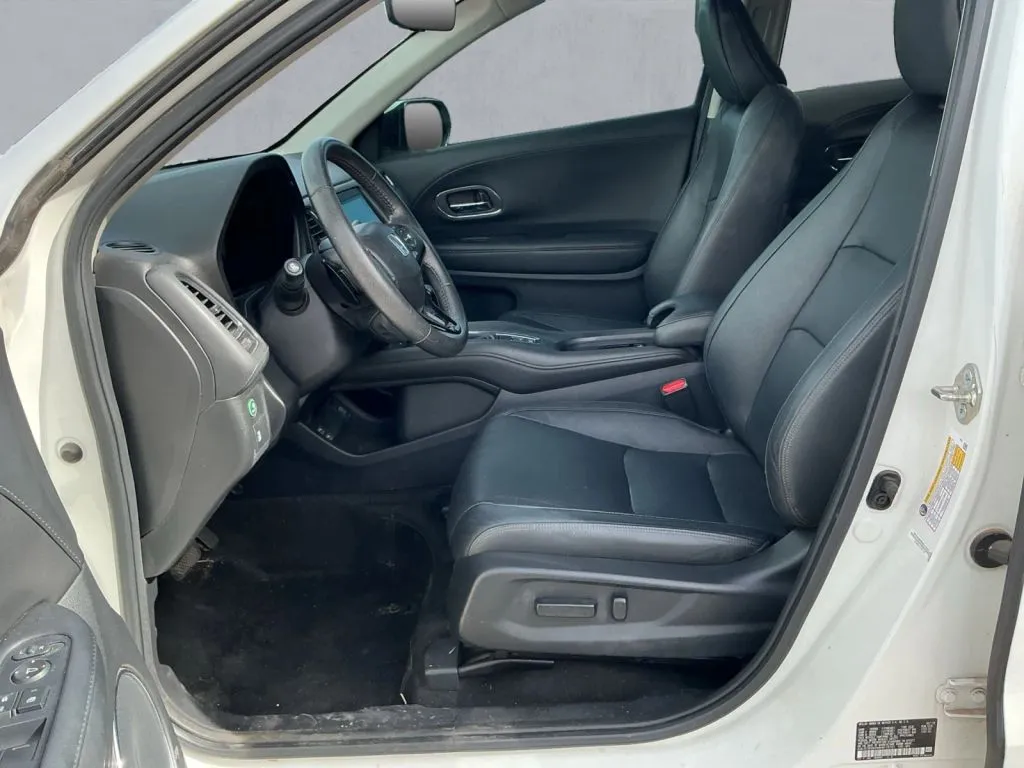 Honda HR-V photo 12