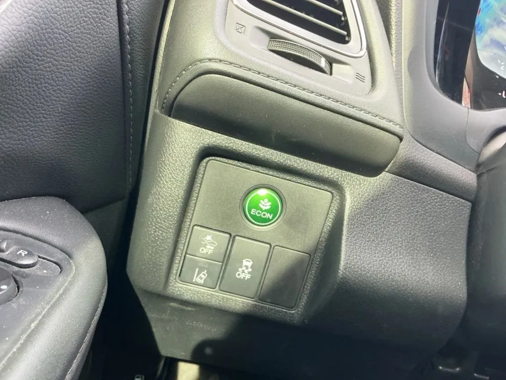 Honda HR-V photo 32