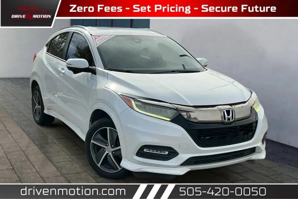 White 2019 Honda HR-V Touring Sport Utility 4D for sale in Rio Rancho, NM