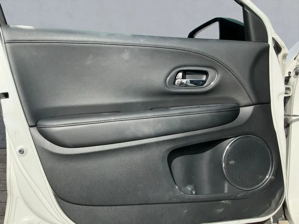 Honda HR-V photo 10