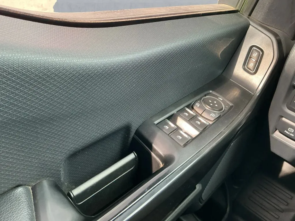 Ford F-150 photo 11
