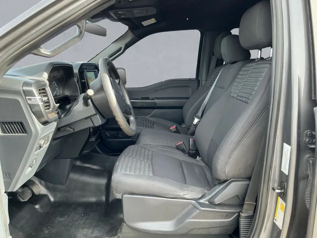Ford F-150 photo 12