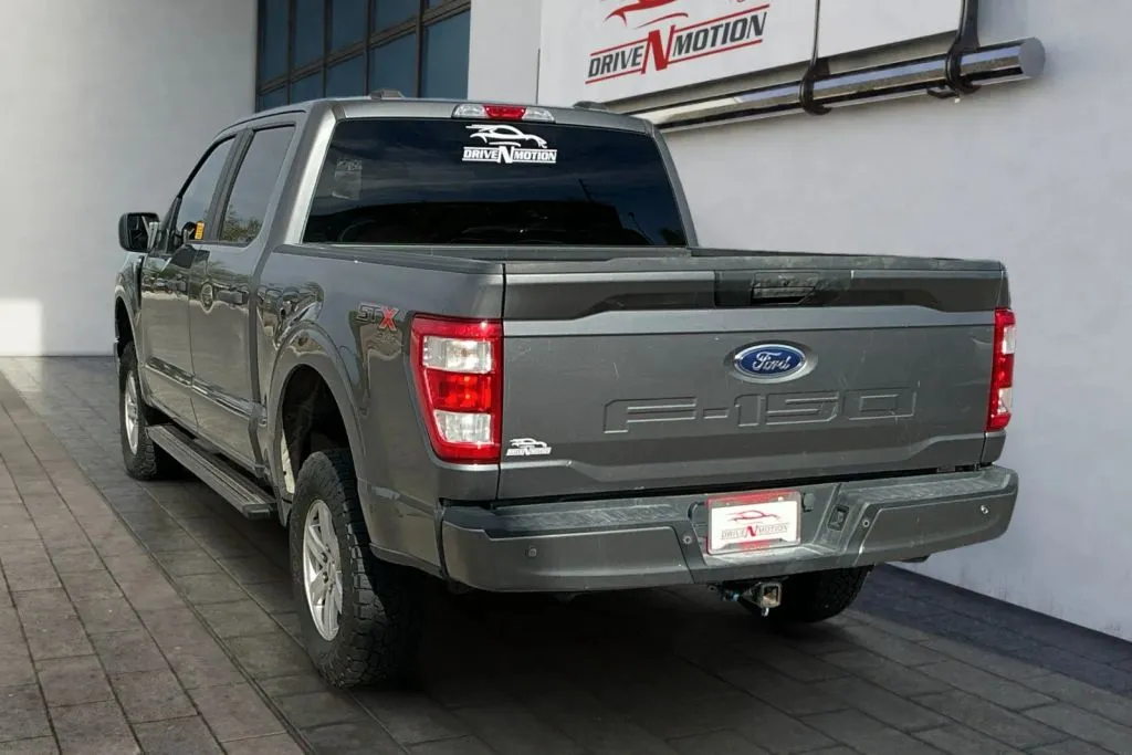 Ford F-150 photo 6