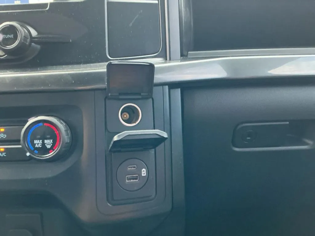 Ford F-150 photo 36