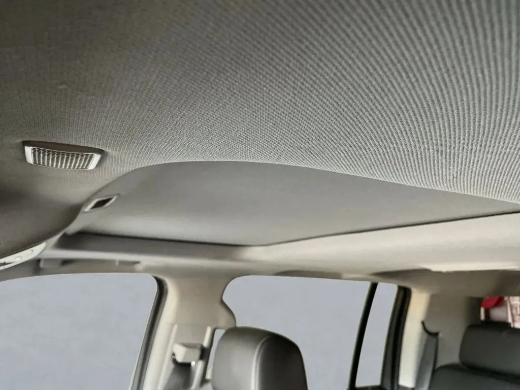 Chevrolet Suburban photo 20