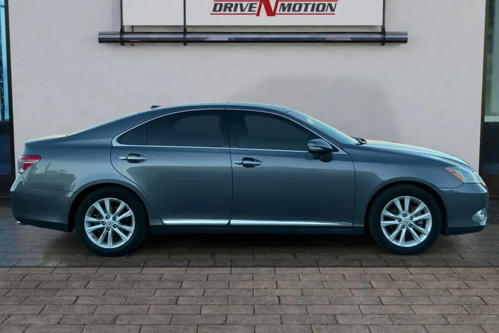 Another view of 2012 Lexus ES 350 Sedan 4D for sale in Rio Rancho, NM at Drive N-Motion Rio Rancho