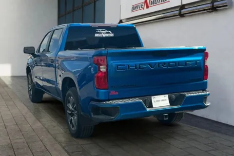 More photos of 2022 Chevrolet Silverado 1500 Crew Cab Custom Pickup 4D 5 3/4 ft at Drive N-Motion Rio Rancho, NM
