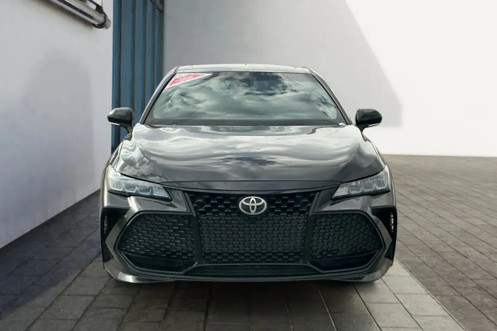 Another view of 2019 Toyota Avalon XSE Sedan 4D for sale in Rio Rancho, NM at Drive N-Motion Rio Rancho