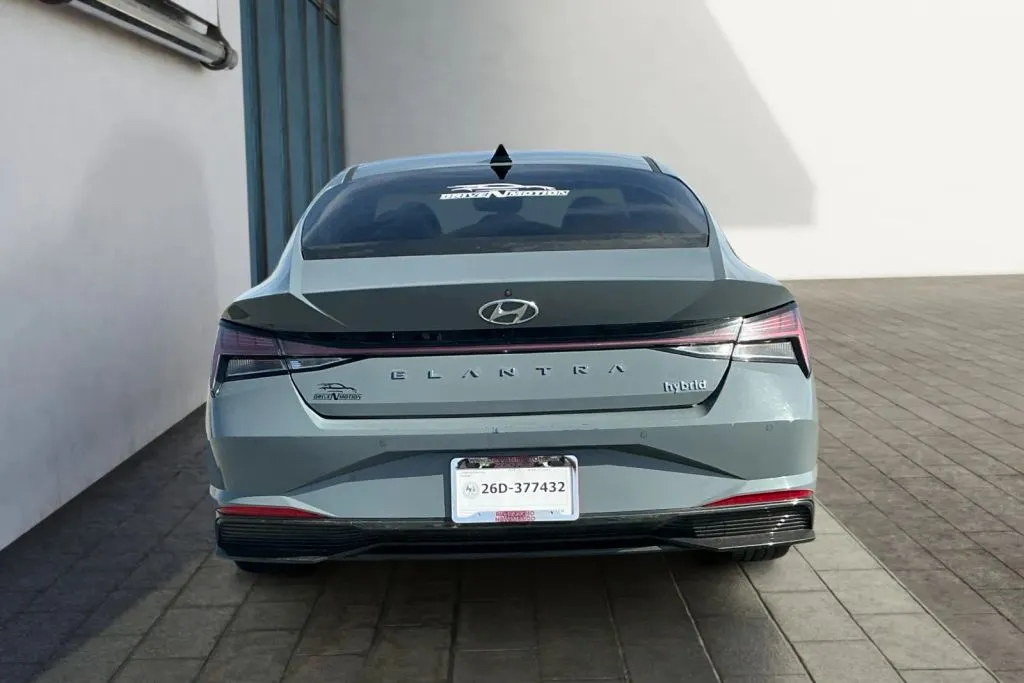 More photos of 2022 Hyundai Elantra Limited HEV Sedan 4D at Drive N-Motion Rio Rancho, NM