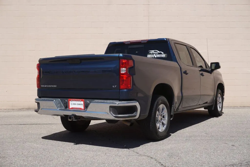 More photos of 2020 Chevrolet Silverado 1500 Crew Cab LT Pickup 4D 5 3/4 ft at Drive N-Motion Rio Rancho, NM