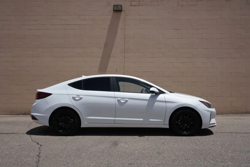 Another view of 2020 Hyundai Elantra SEL Sedan 4D for sale in Rio Rancho, NM at Drive N-Motion Rio Rancho