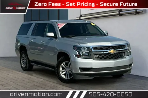 Silver 2018 Chevrolet Suburban LT Sport Utility 4D for sale in Rio Rancho, NM