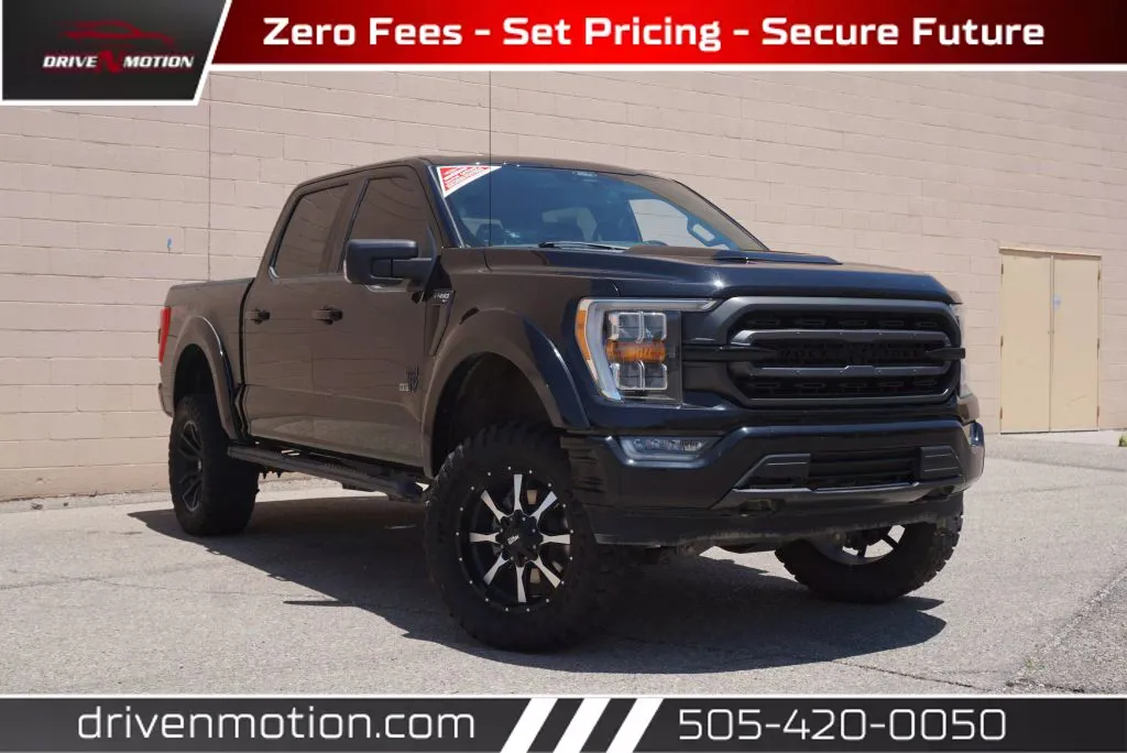 Black 2021 Ford F-150 SuperCrew Cab XLT Pickup 4D 5 1/2 ft for sale in Rio Rancho, NM