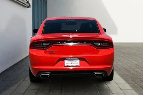 More photos of 2019 Dodge Charger SXT Sedan 4D at Drive N-Motion Rio Rancho, NM