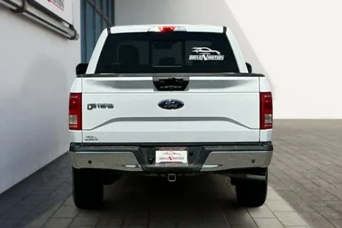 More photos of 2016 Ford F-150 SuperCrew Cab XLT Pickup 4D 5 1/2 ft at Drive N-Motion Rio Rancho, NM