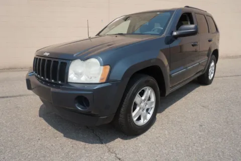 More photos of 2007 Jeep Grand Cherokee Laredo Sport Utility 4D at Drive N-Motion Rio Rancho, NM