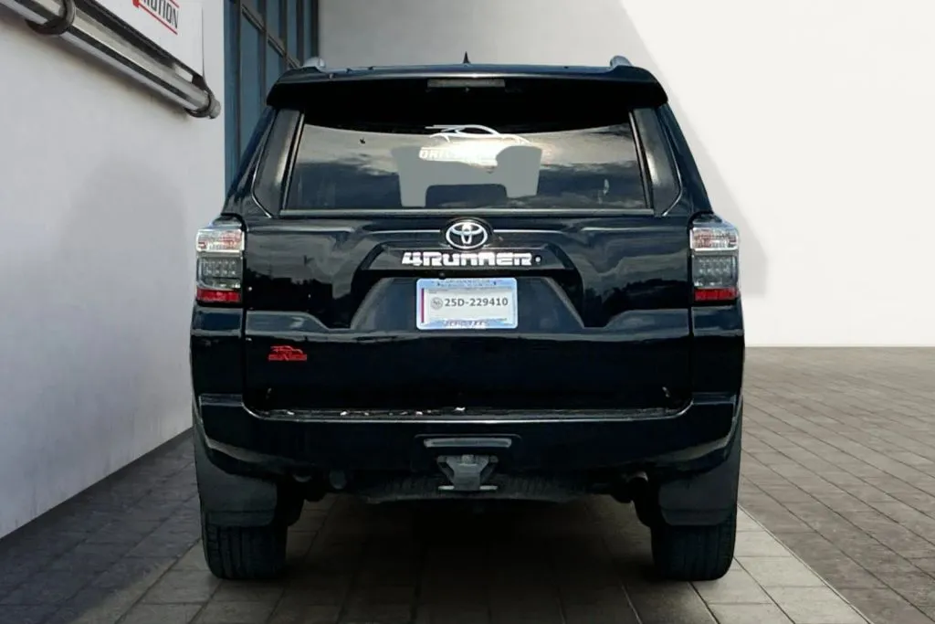 More photos of 2016 Toyota 4Runner SR5 Premium Sport Utility 4D at Drive N-Motion Rio Rancho, NM