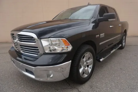 More photos of 2017 Ram 1500 Crew Cab Big Horn Pickup 4D 5 1/2 ft at Drive N-Motion Rio Rancho, NM