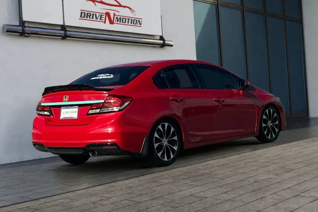 More photos of 2013 Honda Civic Si Sedan 4D at Drive N-Motion Rio Rancho, NM