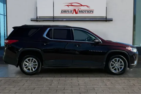 Photos of 2020 Chevrolet Traverse LT Sport Utility 4D for sale in Rio Rancho, NM at Drive N-Motion Rio Rancho