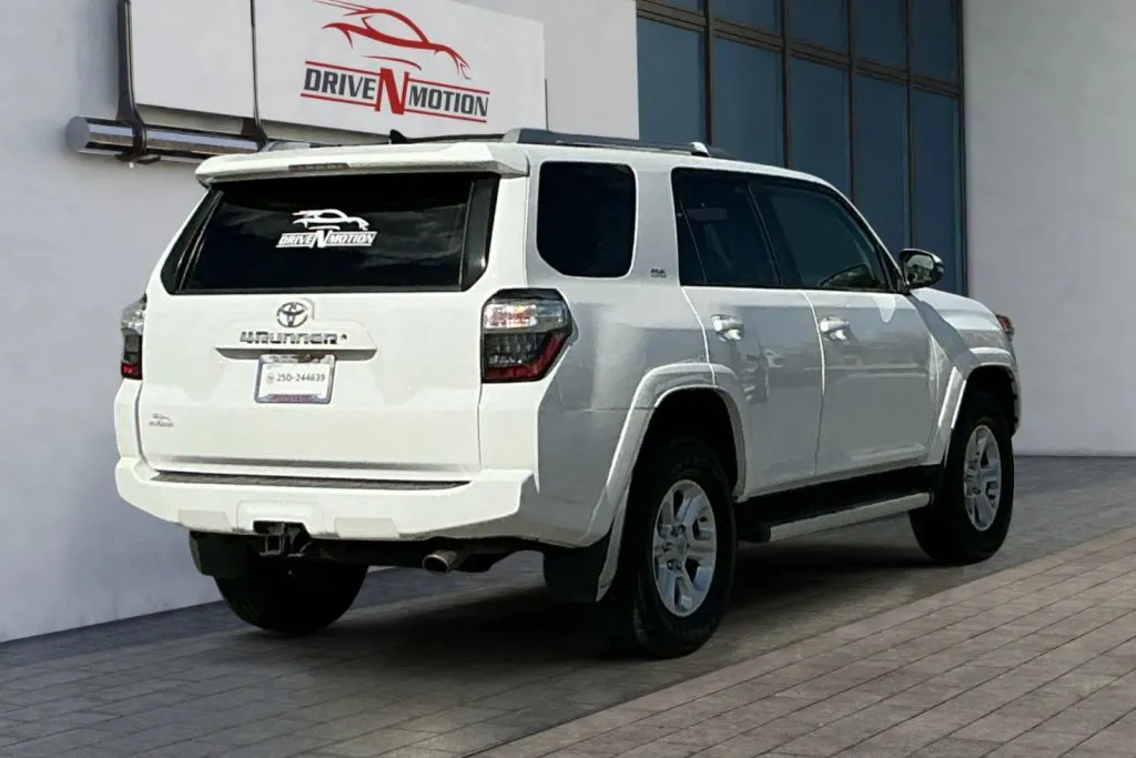 More photos of 2016 Toyota 4Runner SR5 Premium Sport Utility 4D at Drive N-Motion Rio Rancho, NM