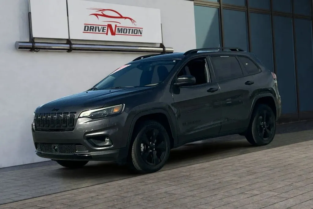 More photos of 2021 Jeep Cherokee Altitude Sport Utility 4D at Drive N-Motion Rio Rancho, NM