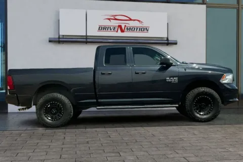 More photos of 2019 Ram 1500 Classic Quad Cab Express Pickup 4D 6 1/3 ft at Drive N-Motion Rio Rancho, NM