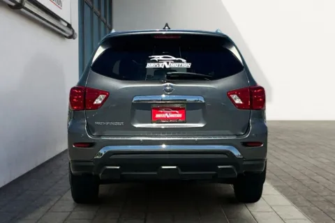 More photos of 2020 Nissan Pathfinder S Sport Utility 4D at Drive N-Motion Rio Rancho, NM